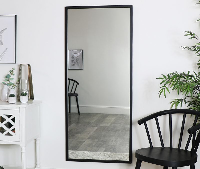 Großer schwarzer rechteckiger Spiegel 60cm x 140cm
